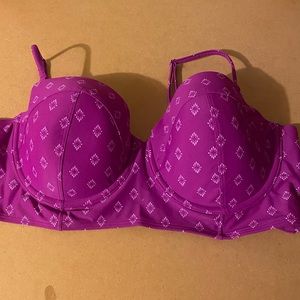 EUC Old Navy swim bra top underwire